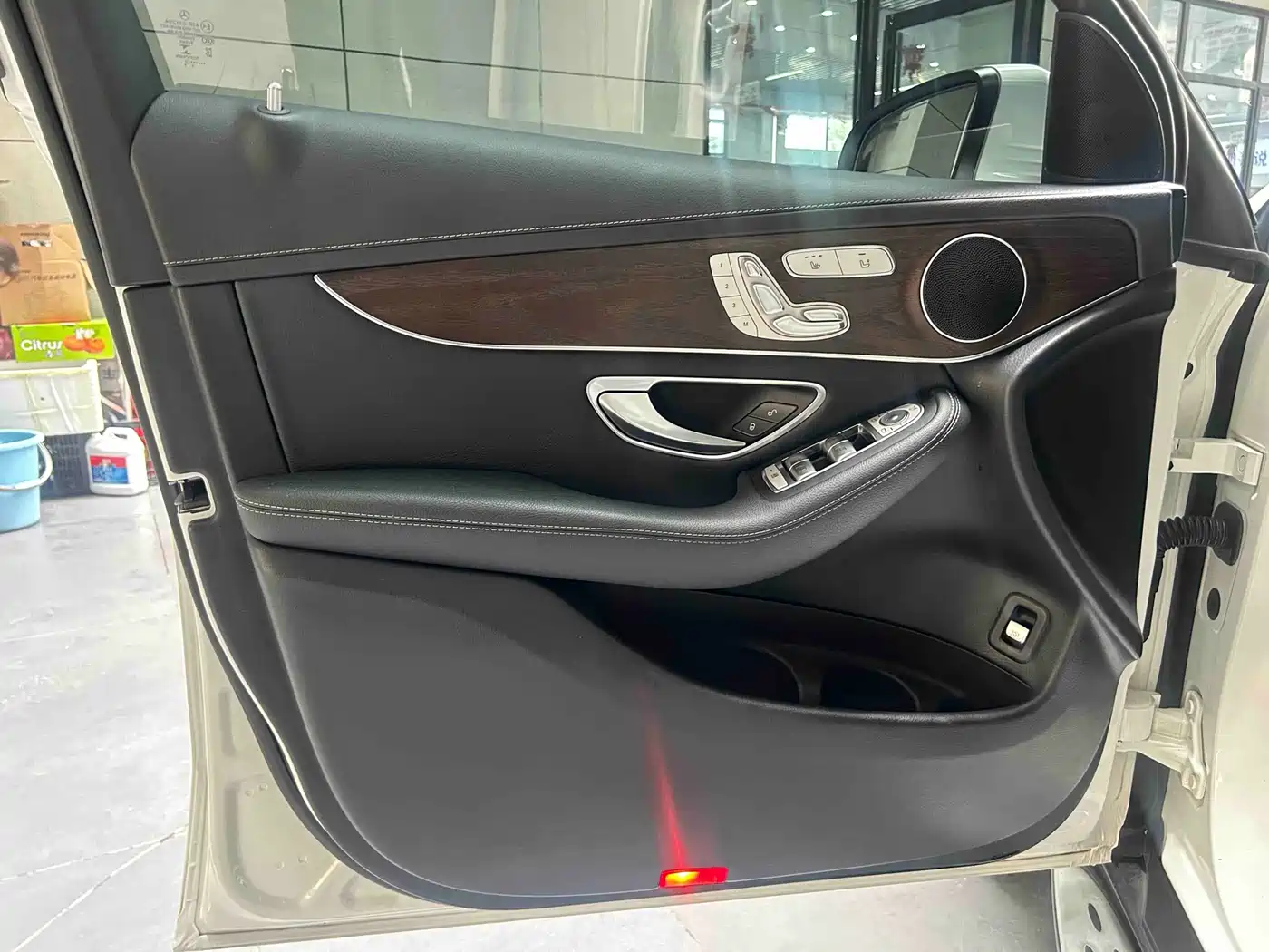 Mercedes-Benz GLC 2022 Facelift GLC 300 L 4MATIC Dynamic фото 4