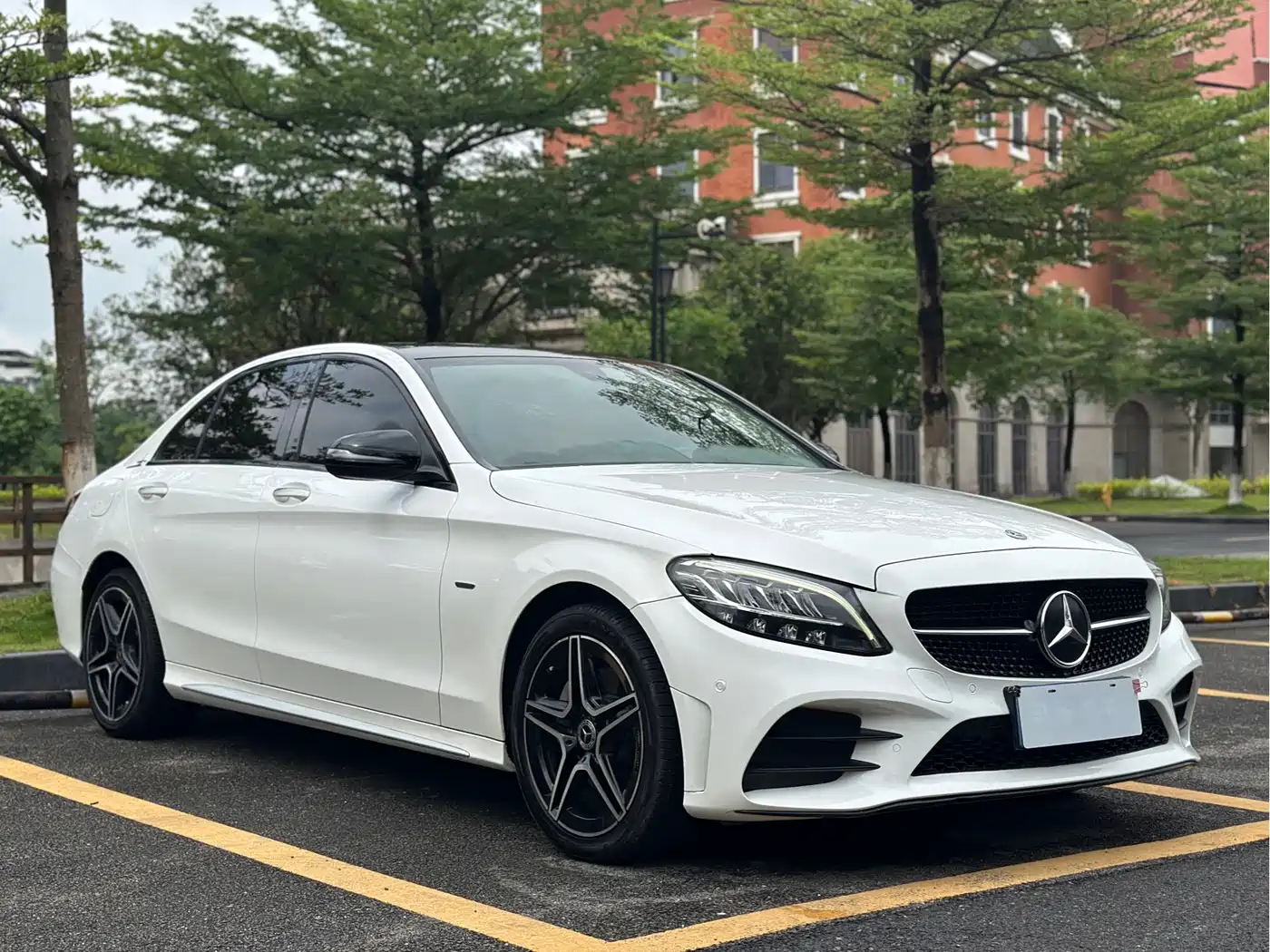 Mercedes-Benz C-Class 2021 C 260 L Sport Starry Exclusive Edition фото 3