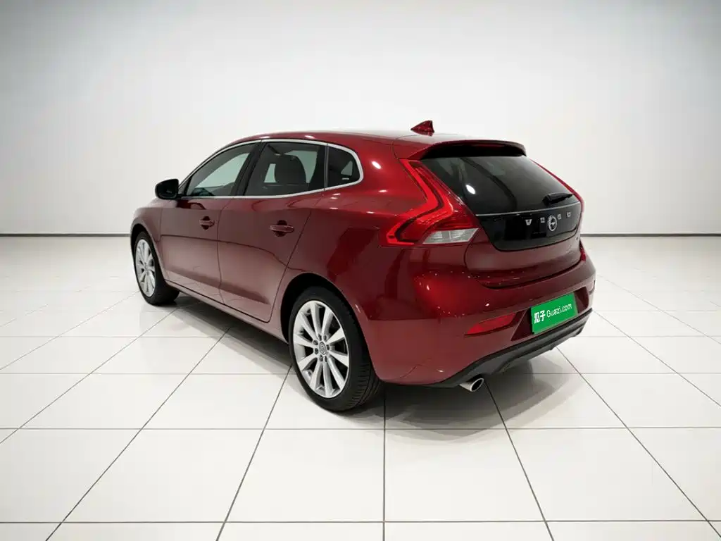 Volvo V40 2016 2016 T4 Elegance Edition
