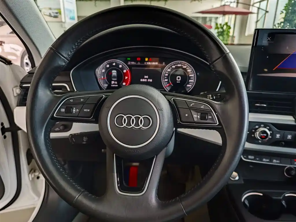 Audi A4L 2020 40 TFSI Fashion Dynamic Edition фото 13