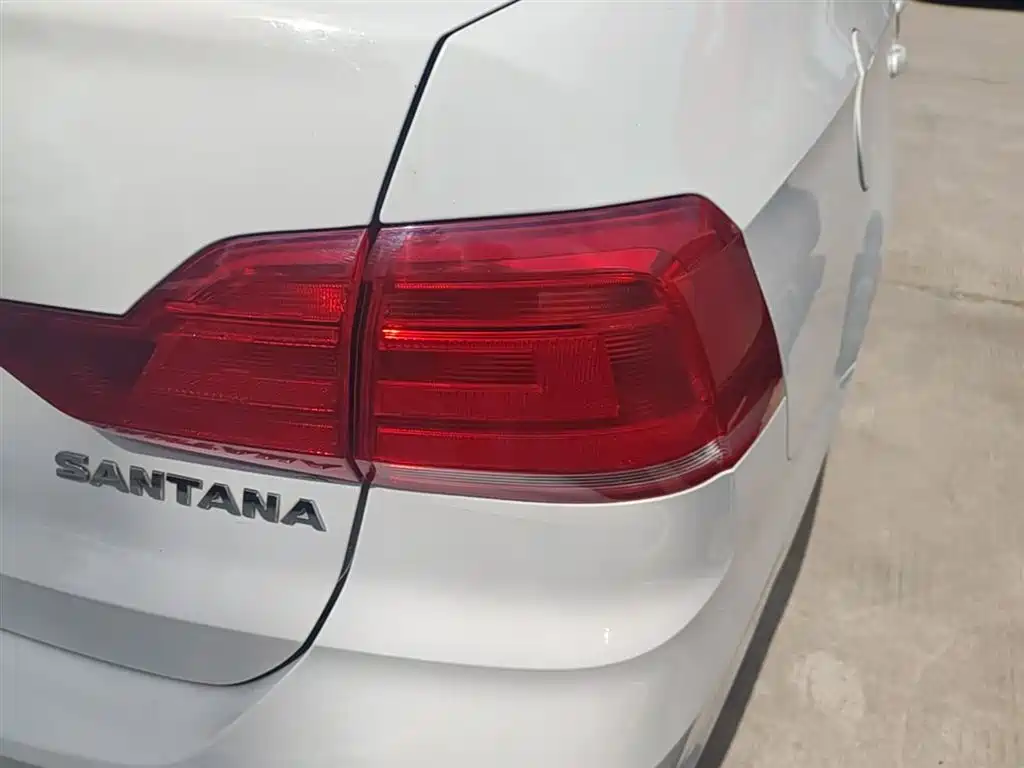 Volkswagen Santana 2018 1.5L Manual Trend Edition фото 8
