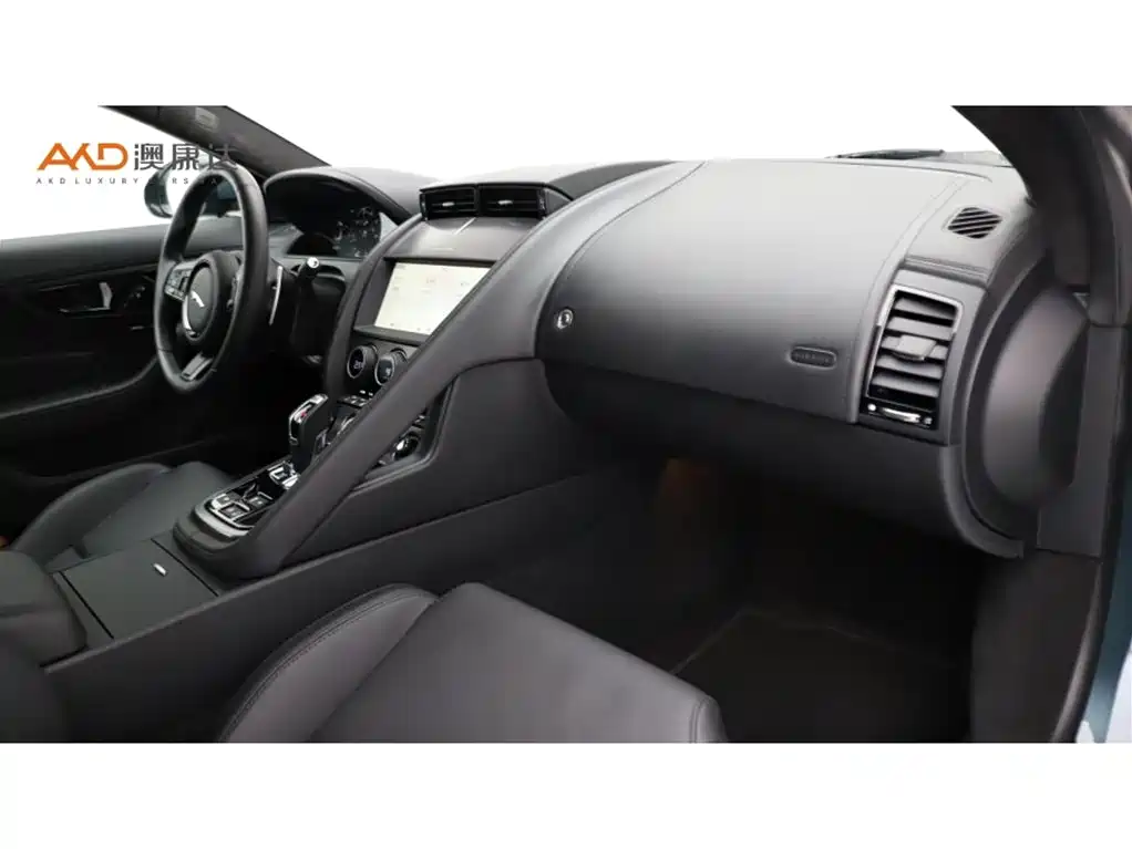 Фото 6 - Jaguar F-TYPE