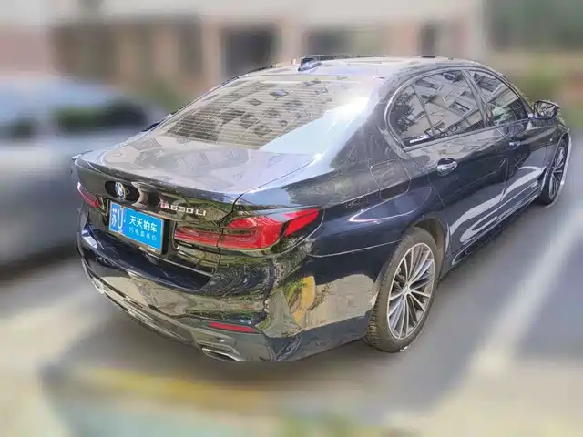 BMW 5 Series 2018 Facelift 530Li Leading M Sport Package — фото 2