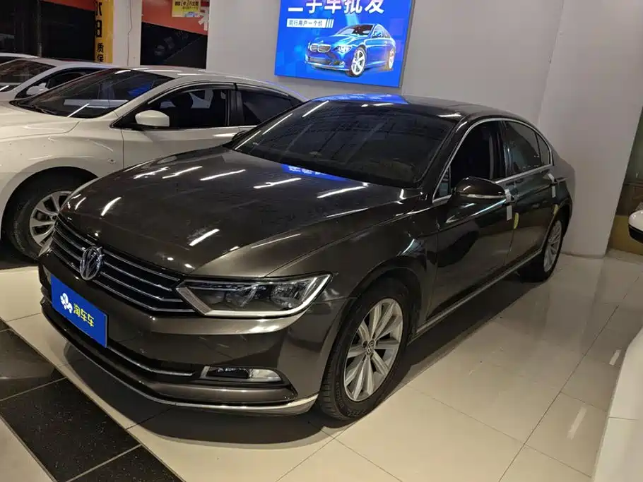 Volkswagen Magotan 2018 330TSI DSG Leading
