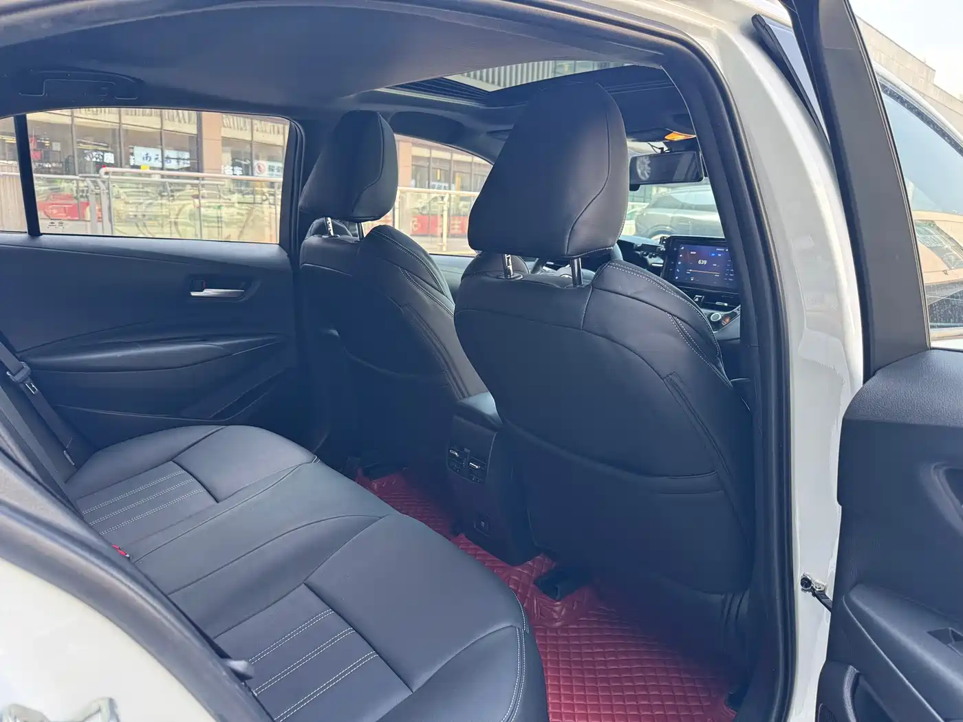 Toyota Levin 2022 185T CVT Luxury Edition фото 4