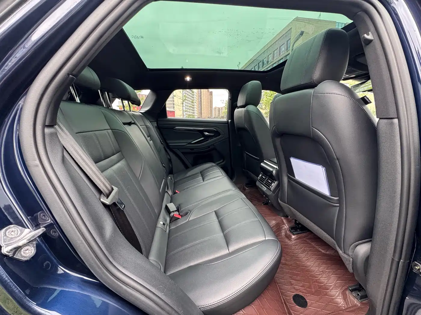 Land Rover Range Rover Evoque 2020 249PS R-DYNAMIC SE Sport Tech Edition фото 9