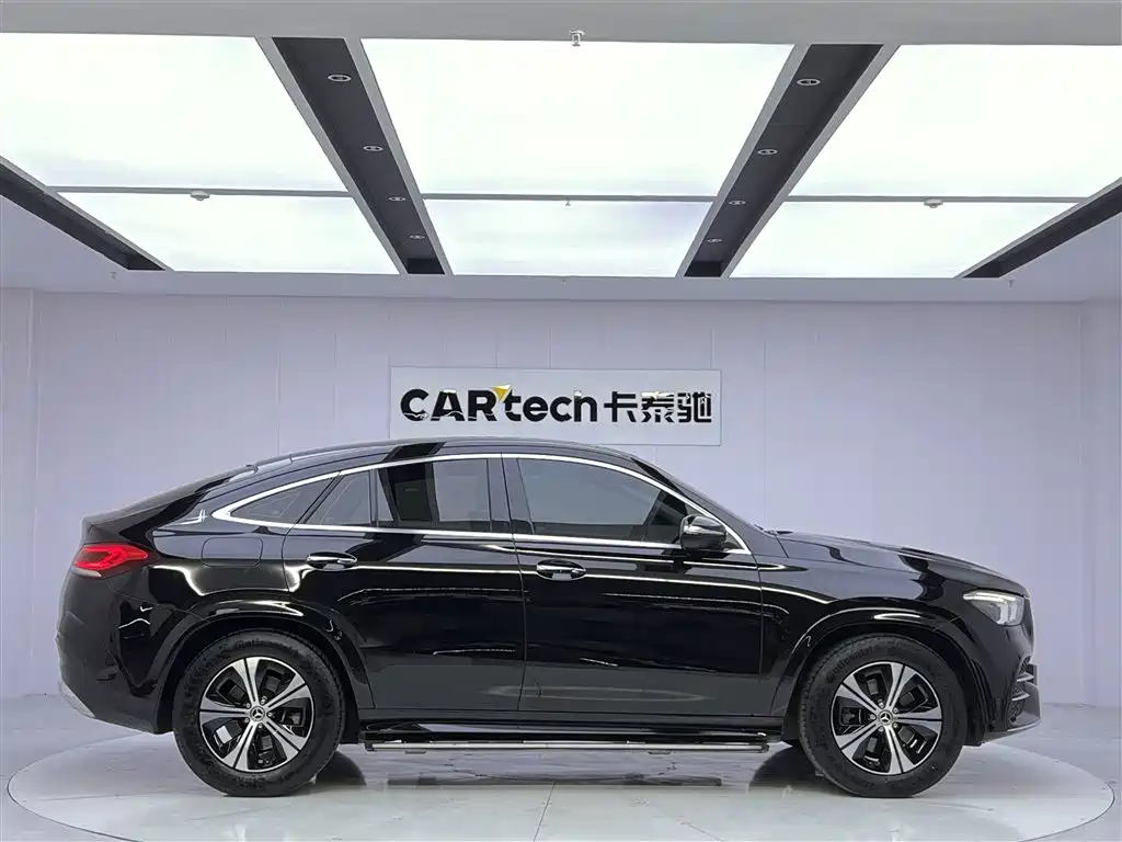Mercedes-Benz GLE Coupe 2020 GLE 350 4MATIC Coupe SUV Fashion фото 4