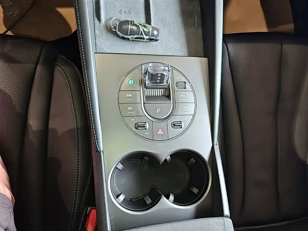 BYD Seal 06 New Energy 2025 DM-i Smart Drive Edition 120KM Luxury фото 14