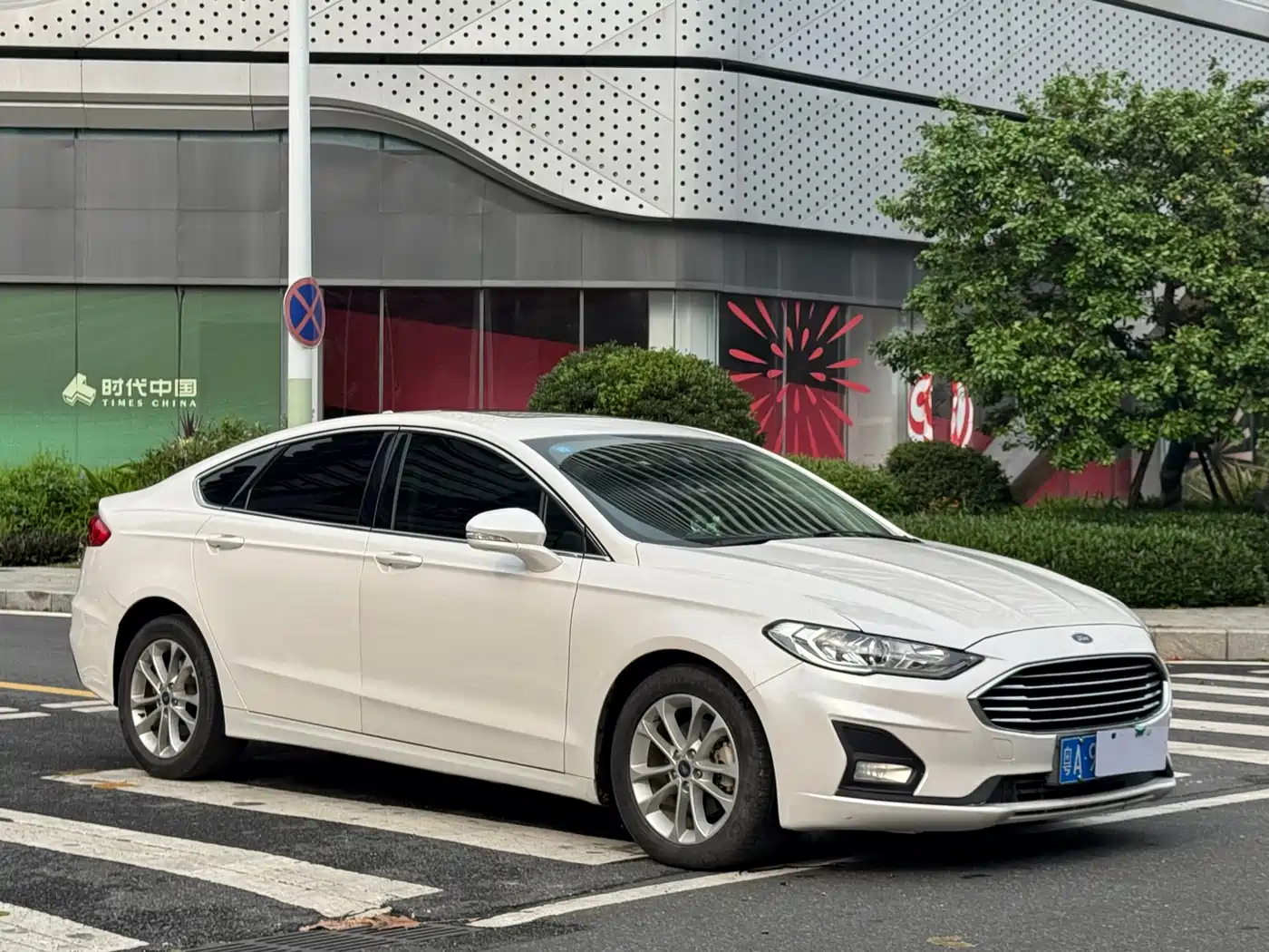 FORD MONDEO