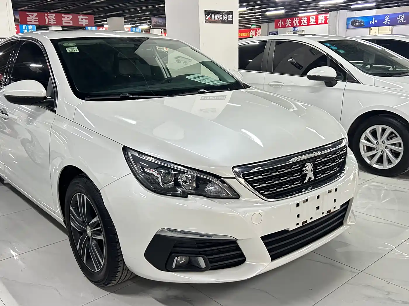 Peugeot 308 2016 1.6L Automatic Luxury