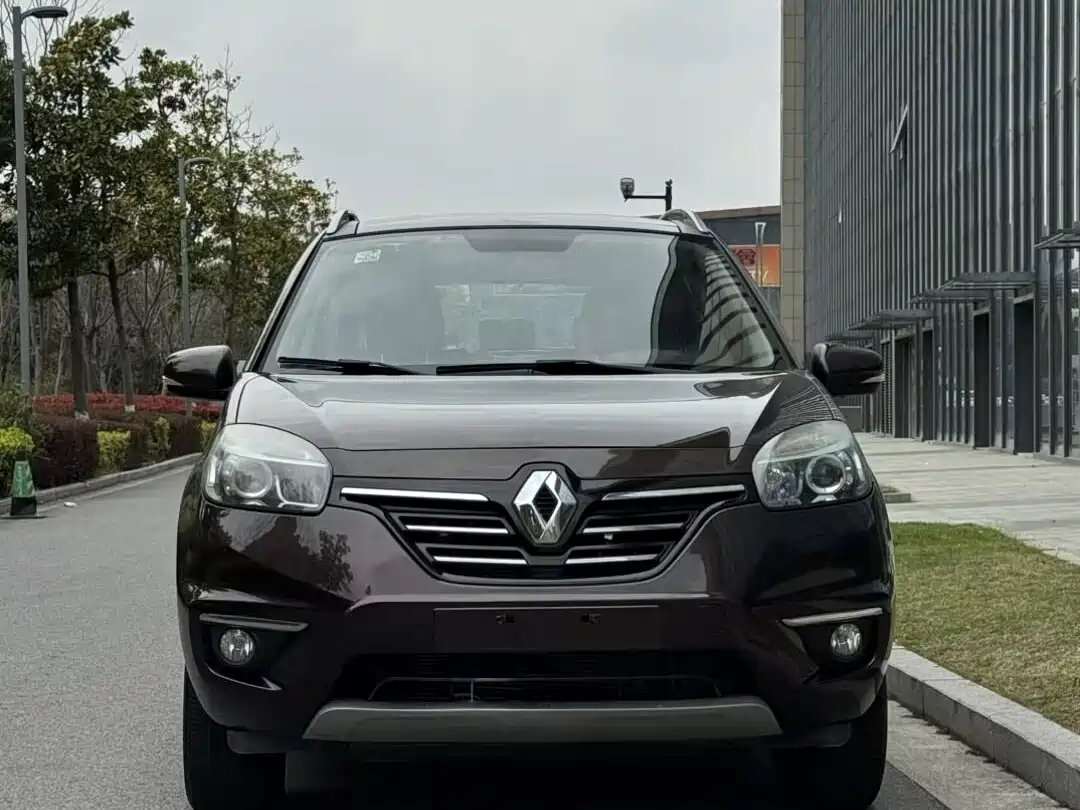 Renault Koleos (Import) 2014 2014 Facelift 2.5L 2WD Urban Edition