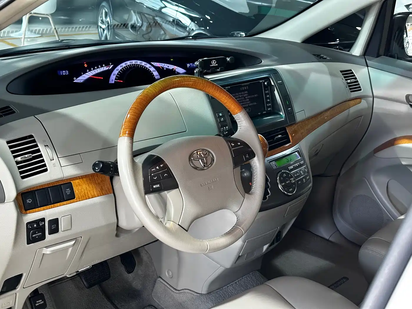 Toyota Previa 2012 3.5L 7-Seater Luxury Model фото 7