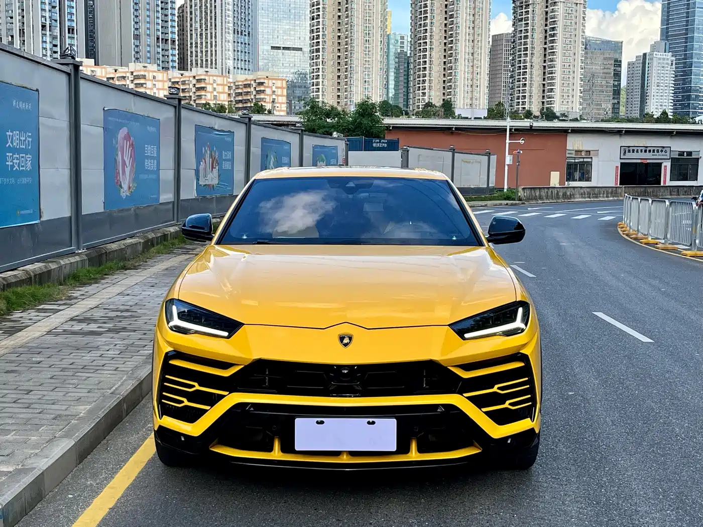 Lamborghini Urus 2021 4.0T V8 фото 2