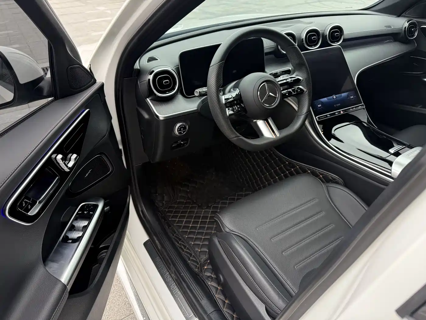Mercedes-Benz C-Class 2022 Facelift C 200 L Sport фото 12