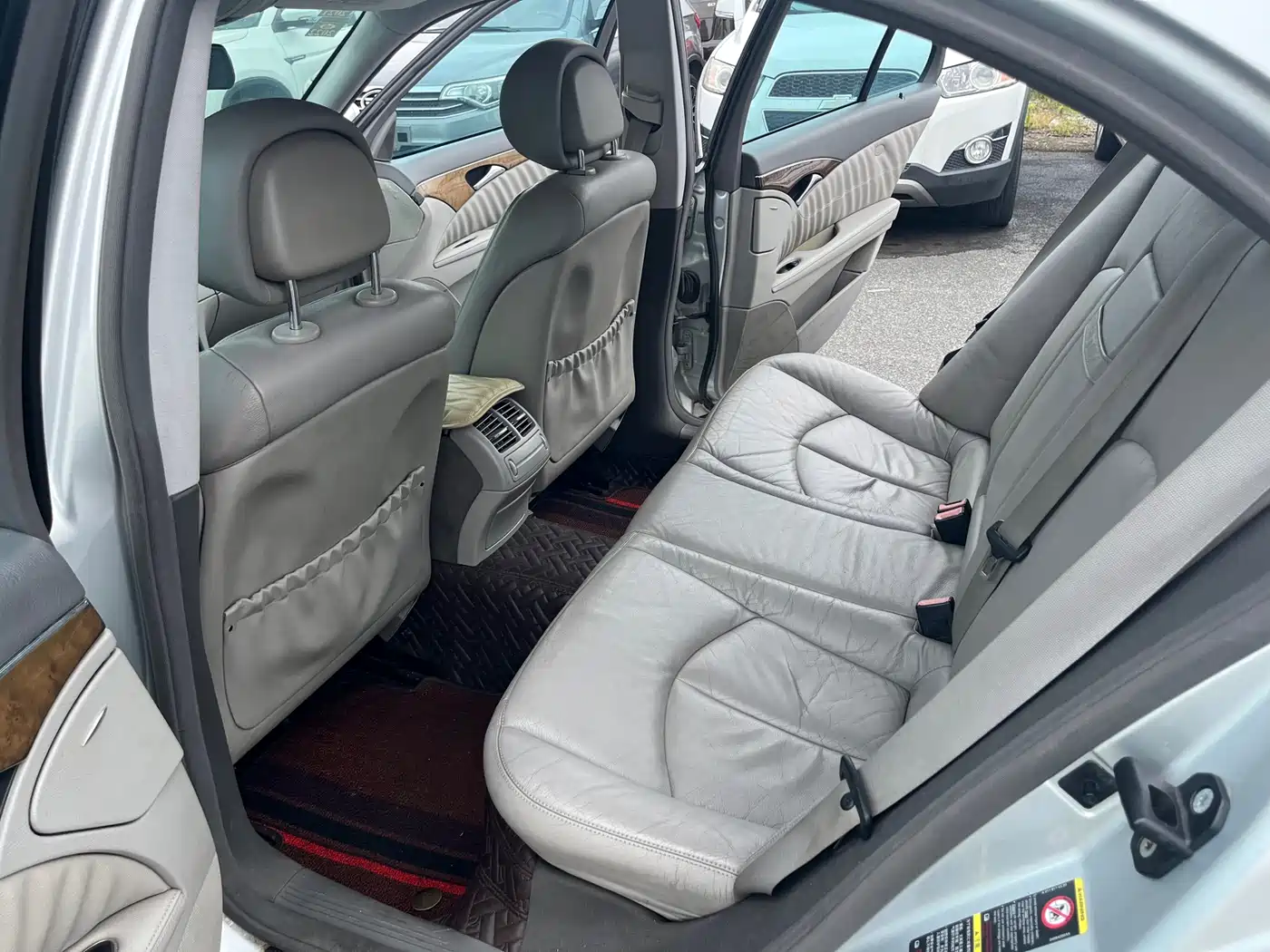Mercedes-Benz E-Class 2007 Model E 230 Elegance фото 12