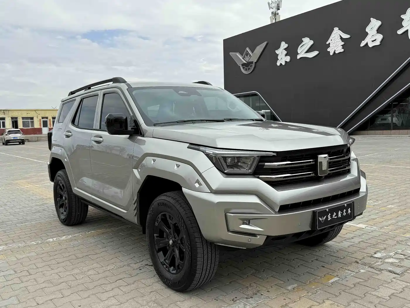 Tank 400 New Energy 2024 Hi4-T Off-Road Edition фото 5