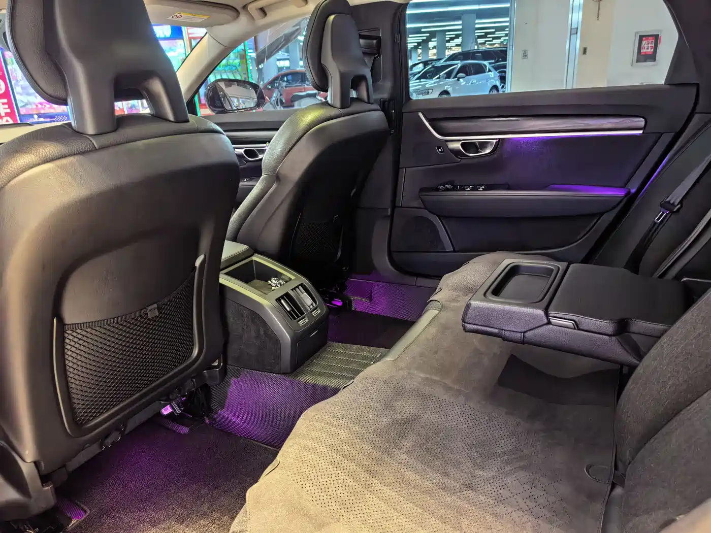 Фото 7 - Volvo S90
