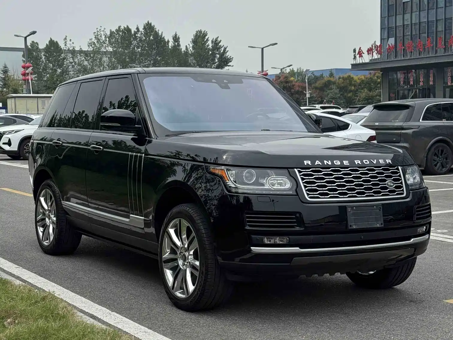 Фото 3 - Land Rover Range Rover