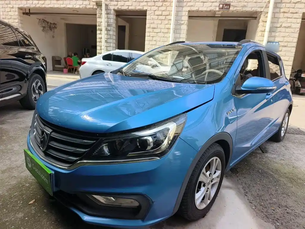 Baojun 310 2017 2017 1.5L Manual Luxury