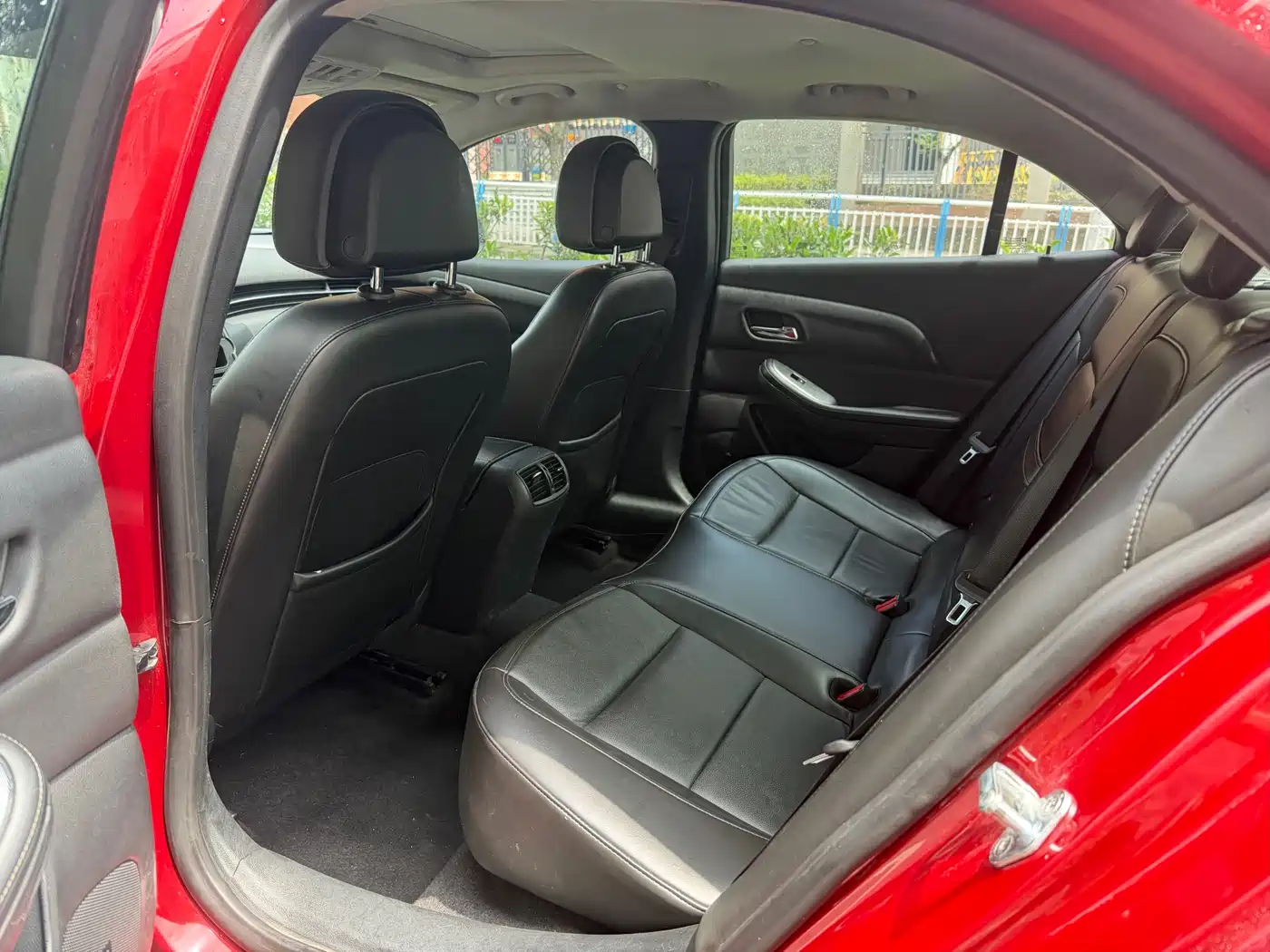 Chevrolet Malibu 2014 2.4L Automatic Flagship фото 9