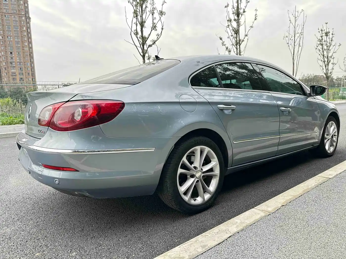 Volkswagen FAW-Volkswagen CC 2010 2.0TSI Luxury фото 5