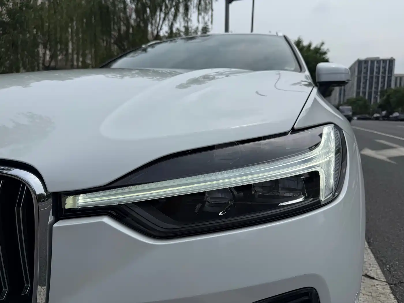 VOLVO XC60 PLUG-IN HYBRID