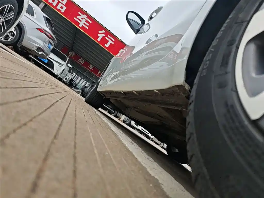 Buick Excelle GT 2019 18T Auto Connected Elite China VI фото 22