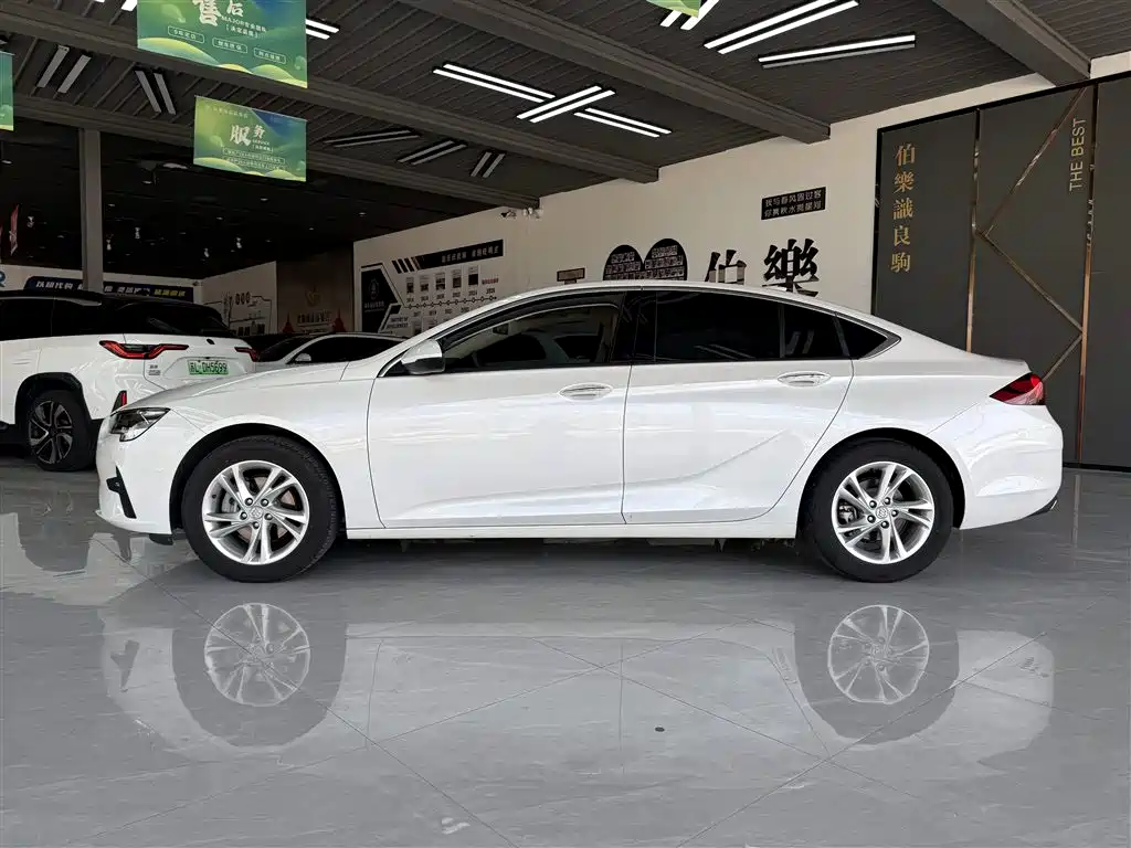 BUICK REGAL