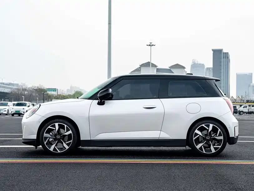 MINI ELECTRIC  COOPER