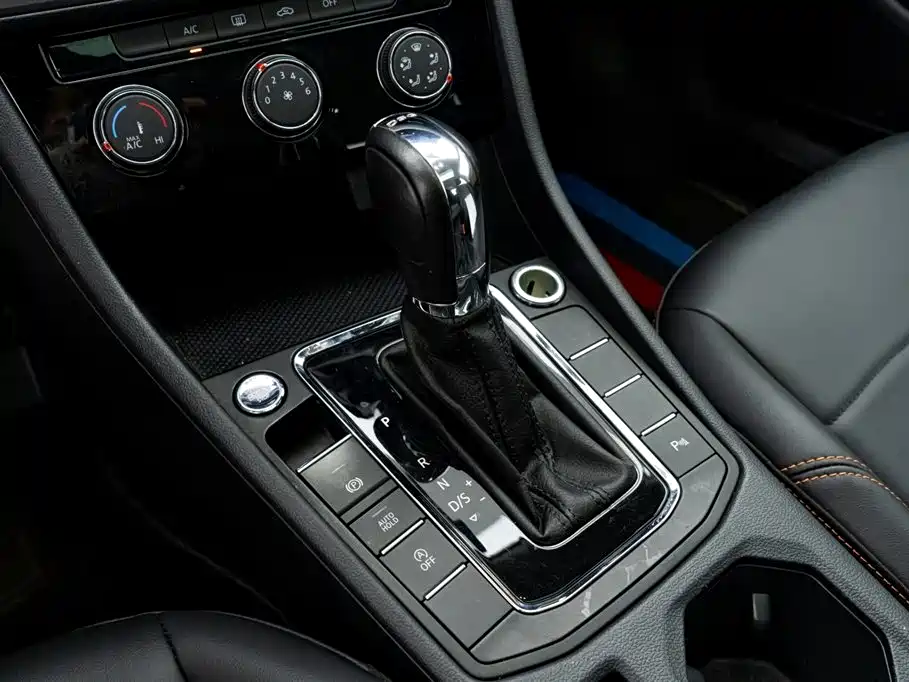 Volkswagen Bora 2023 200TSI DSG Smart Edition фото 19