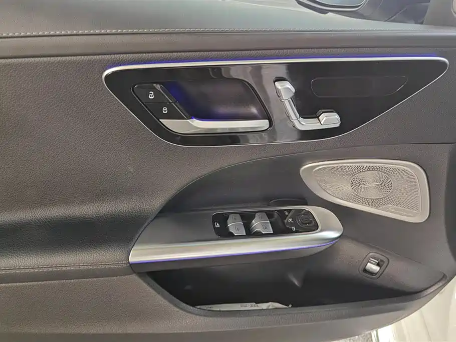 Mercedes-Benz C-Class 2023 C 260 L Sport фото 7