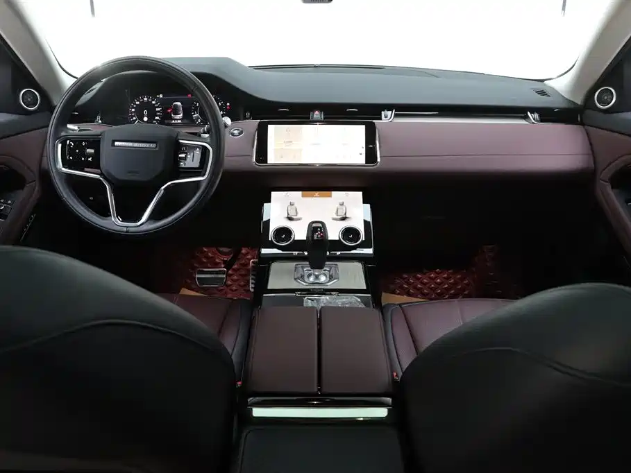 Land Rover Range Rover Evoque 2021 Range Rover Evoque L 249PS R-Dynamic SE Luxury Edition фото 24