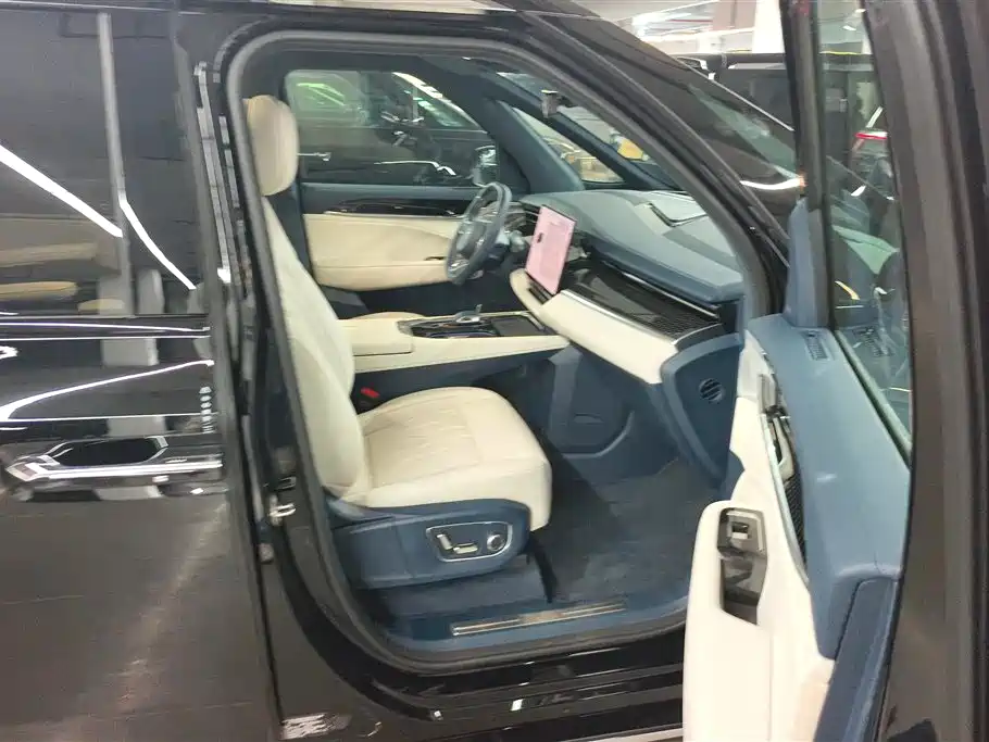 ZEEKR EXTREME KRYPTON 009