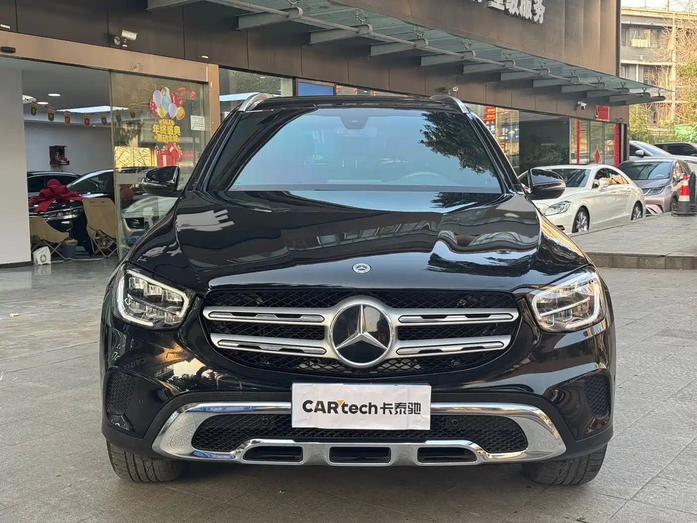MERCEDES-BENZ GLC