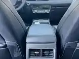 Фото 13 - Ford Edge