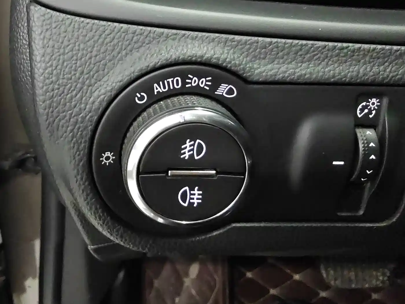 Buick Envision Plus 2015 2016 28T All-Wheel Drive Ultimate Flagship