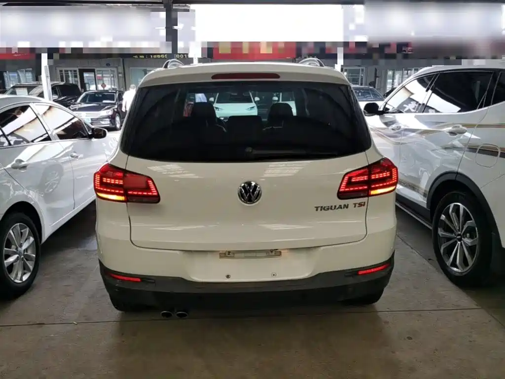 Volkswagen Tiguan 2015 1.8TSI Automatic 2WD Comfortline фото 6