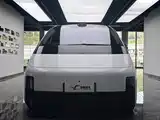 Фото 2 - Li Auto MEGA