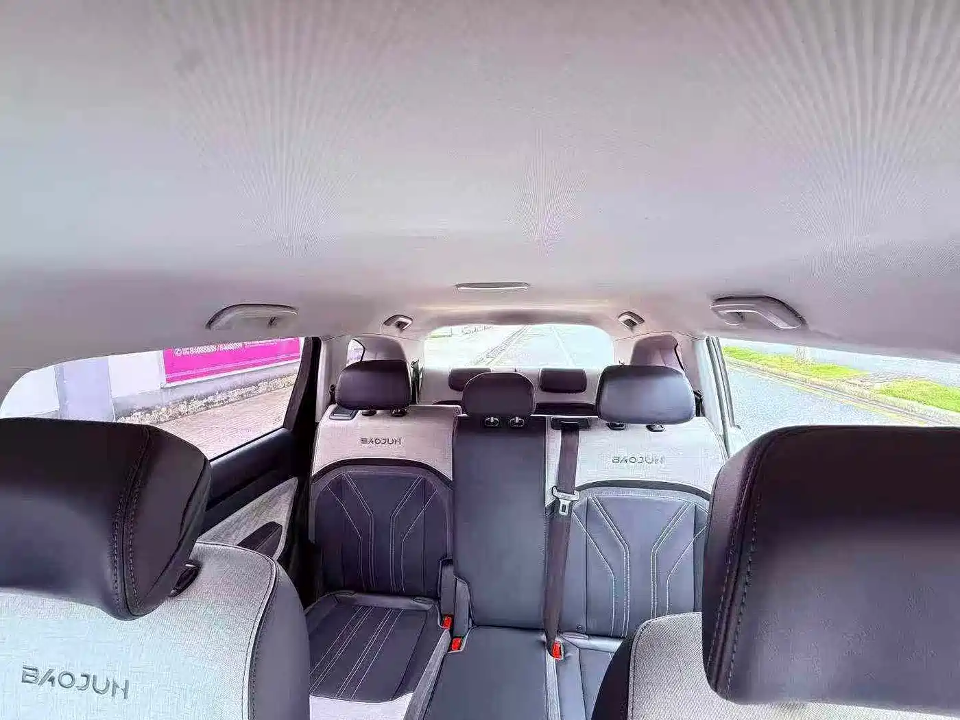 Baojun RM-5 2020 2019 1.5T CVT 24-hour Online Luxury 6-seater