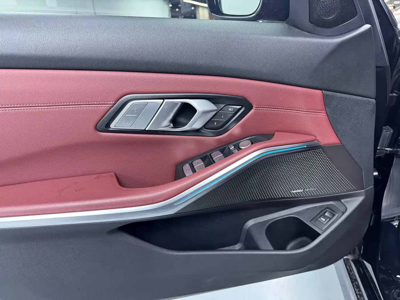 BMW 3 Series 2021 325Li M Sport Package фото 6