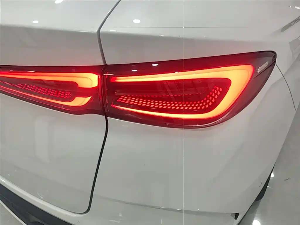 BYD Seal 06 DM-i Touring 2025 DM-i 150KM Flagship фото 8