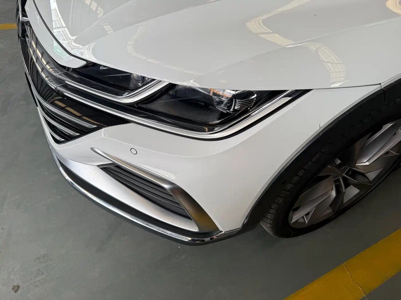 Volkswagen FAW-Volkswagen CC 2021 Model Shooting Brake 380TSI Hunting Wind Edition фото 16