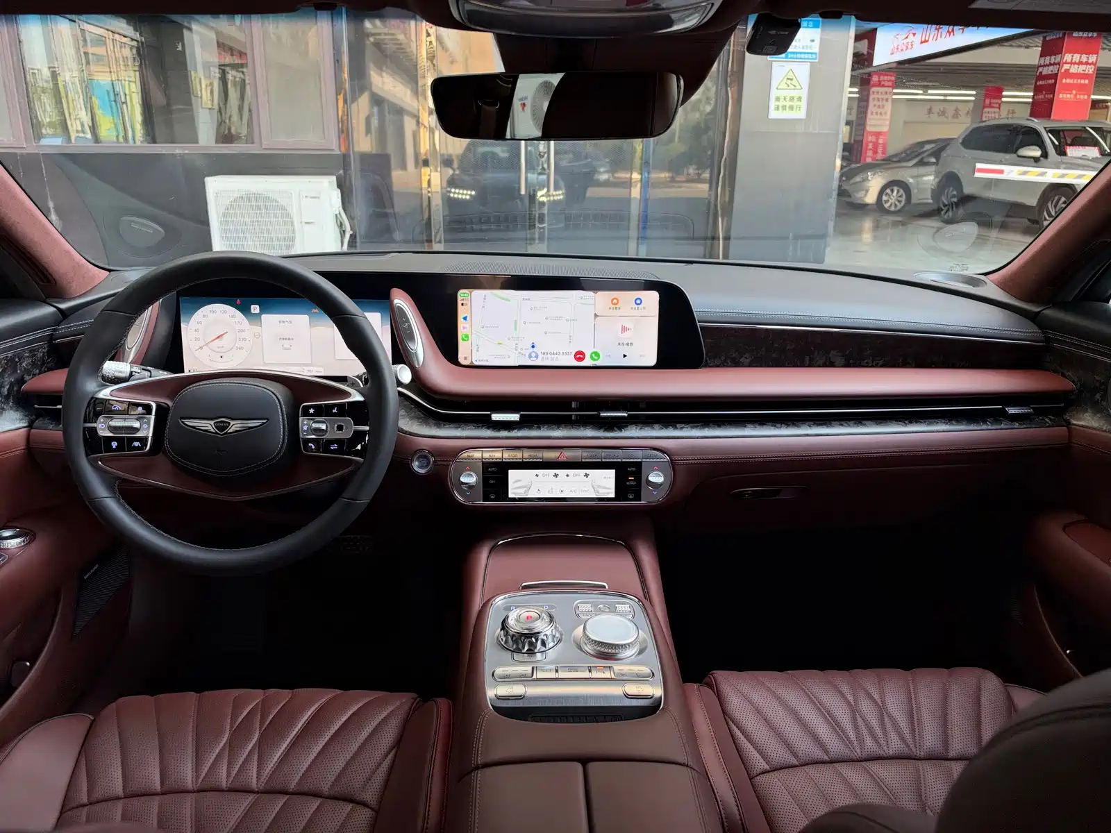 Photo 9 - Genesis G90