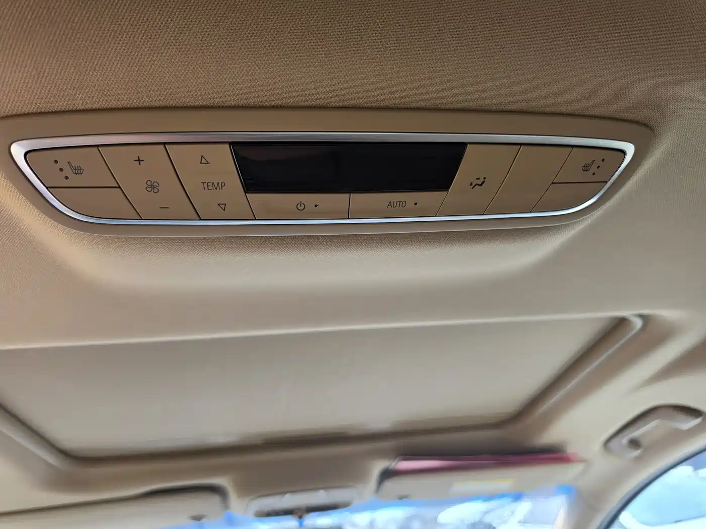 Buick GL8 2017 ES 28T Premium China V фото 10