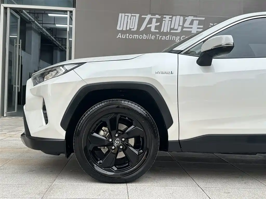 Toyota RAV4 Rongfang 2021 Facelift Hybrid 2.5L E-CVT 4WD Elite PLUS фото 22