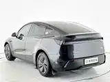 Photo 16 - Tesla Model Y