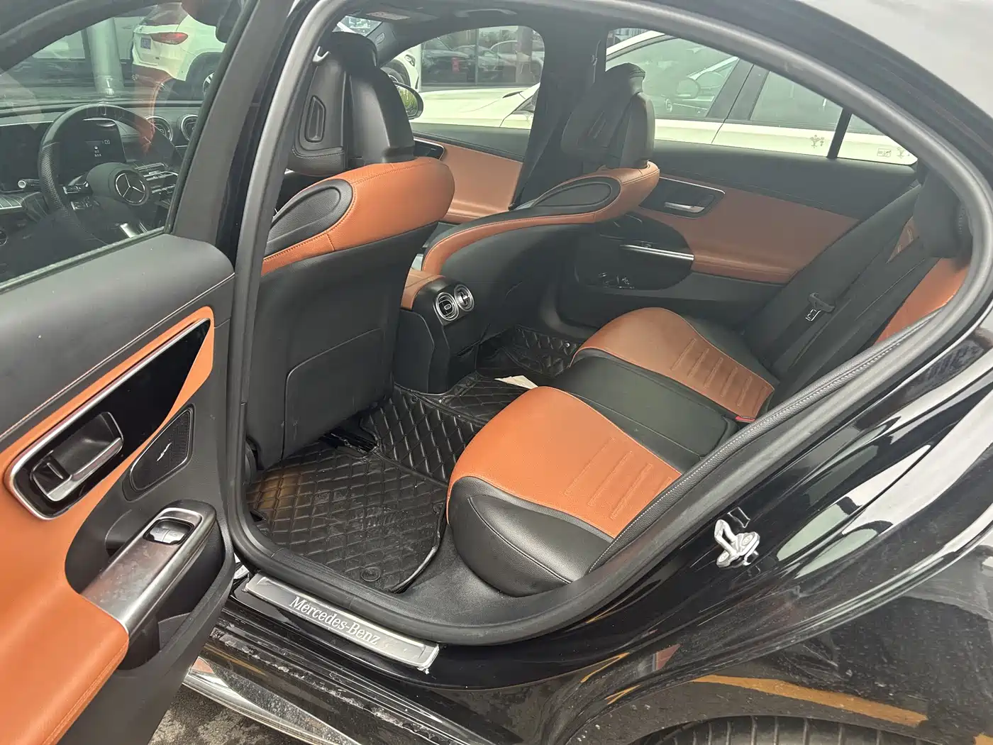 Mercedes-Benz C-Class 2022 C 260 L Sport Edition фото 7