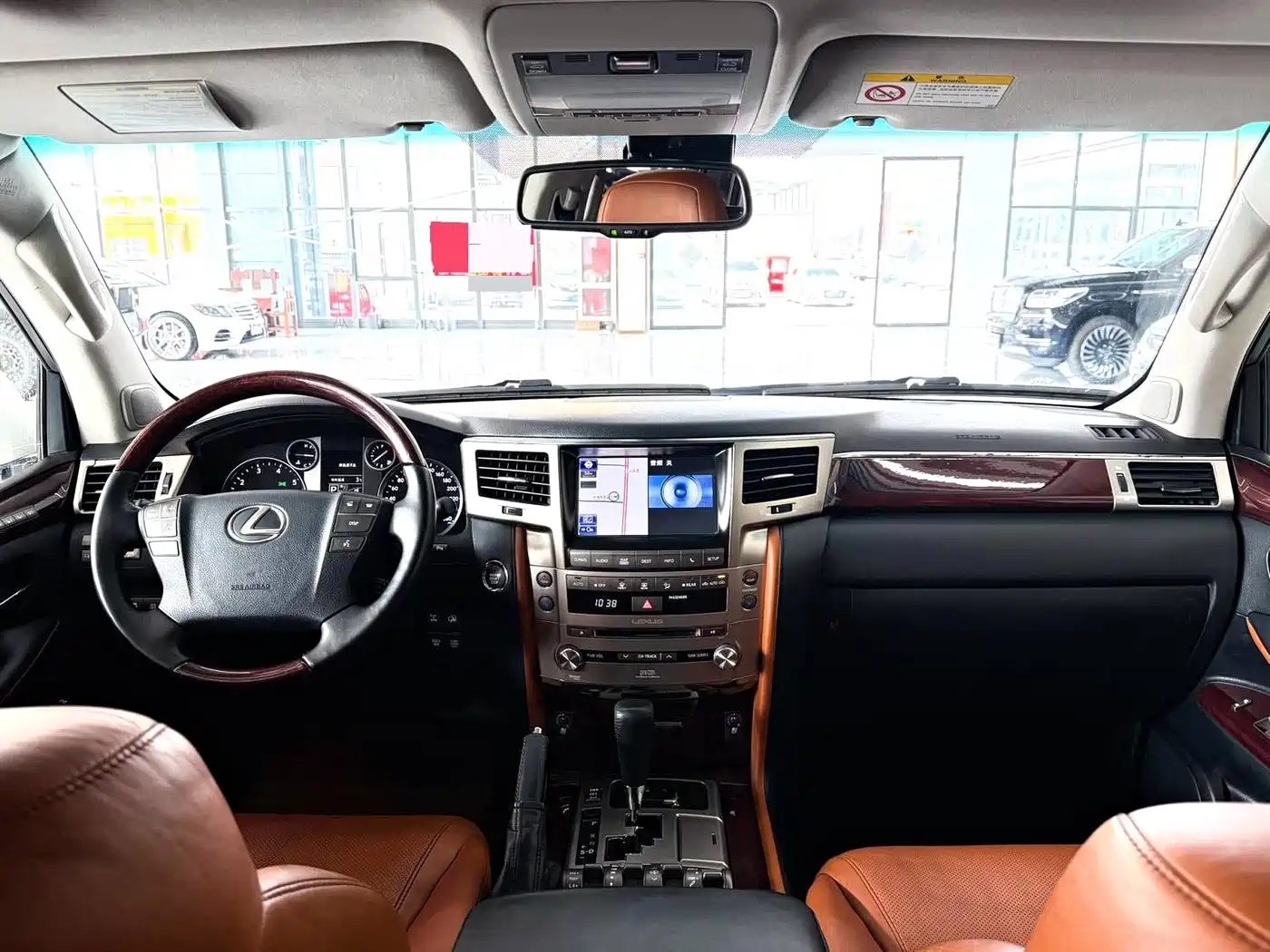 Lexus LX 2013 570 фото 9