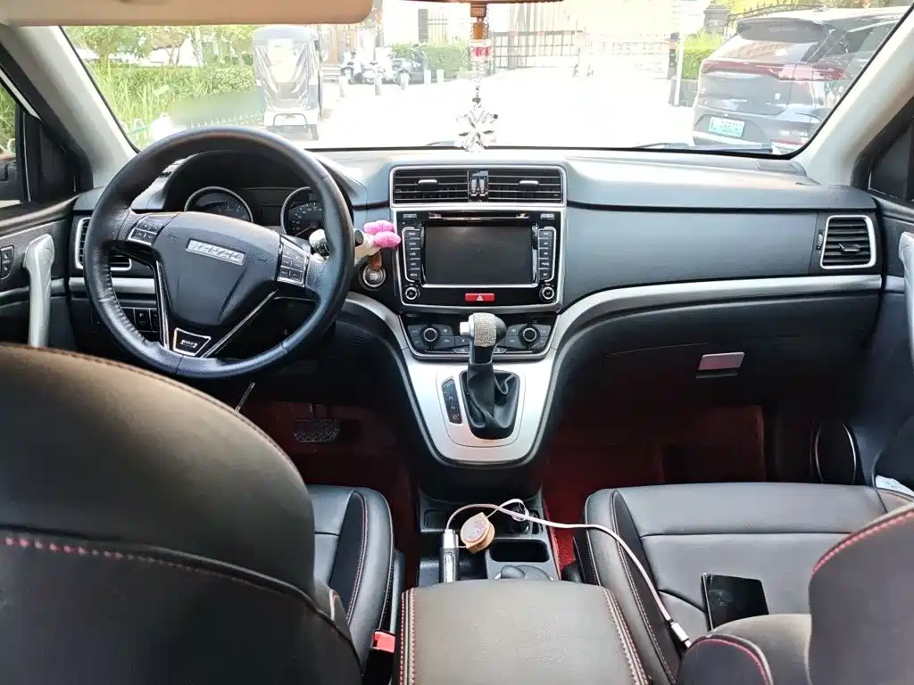 Haval M6 2018 2018 Facelift 1.5T DCT 2WD Elite Edition