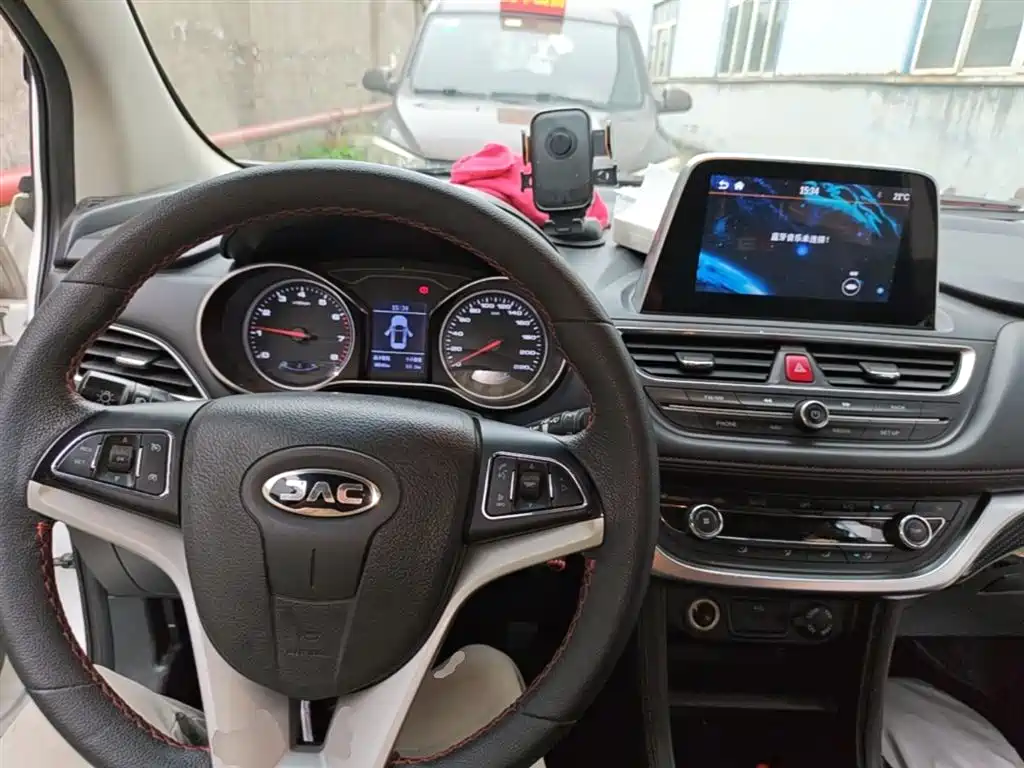 JAC Motors Refine S3 2018 2018 Custom Edition 1.5L Manual Luxury Smart
